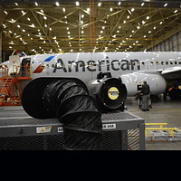 Mantenimiento del tanque de combustible de American Airlines